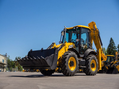 Аренда экскаватора-погрузчика JCB 3CX