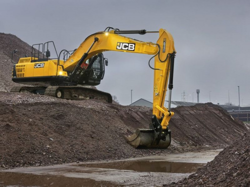 Аренда гусеничного экскаватора JCB JS200